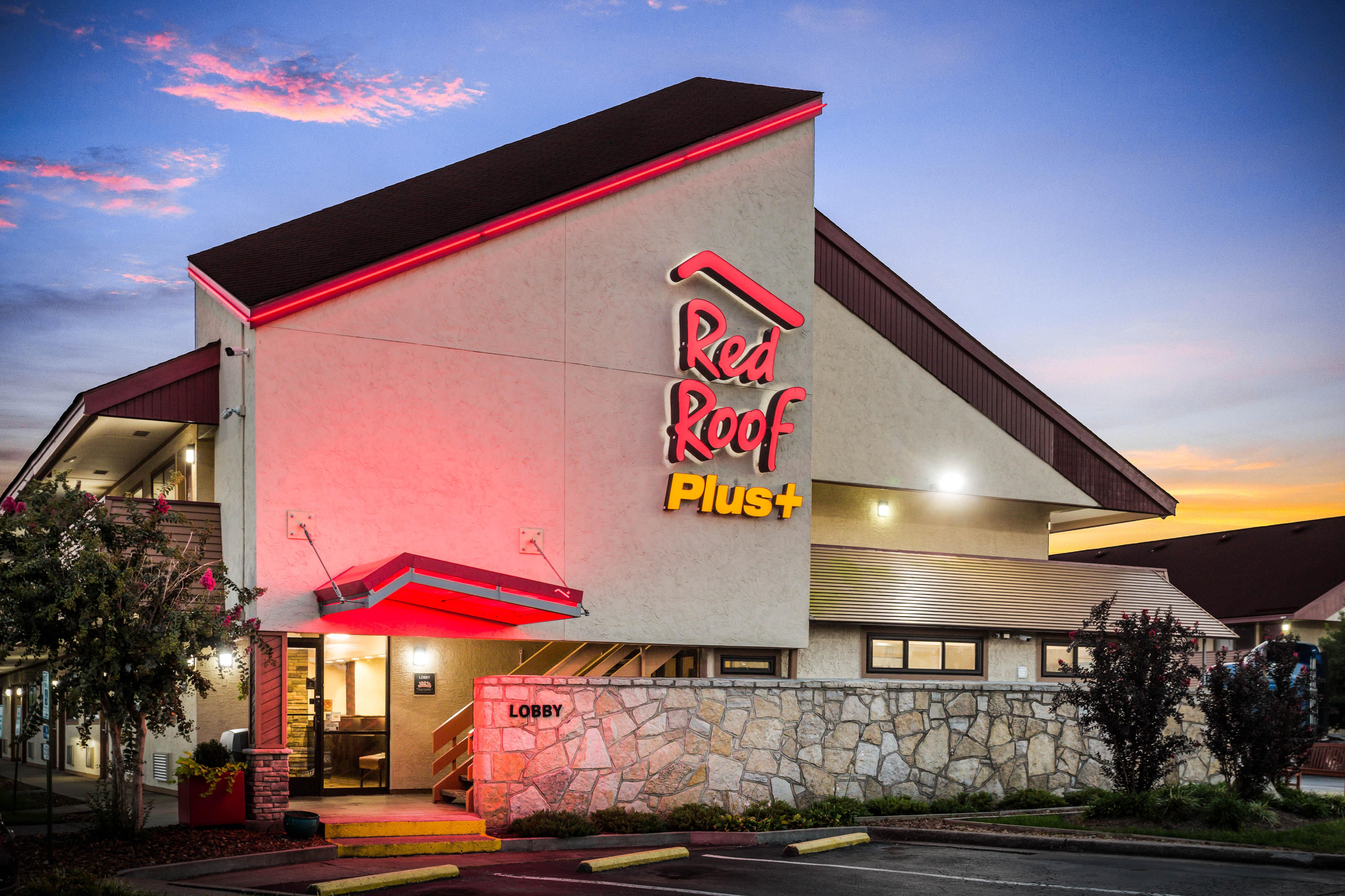 Red Roof Plus+ Nashville North 3* Goodlettsville